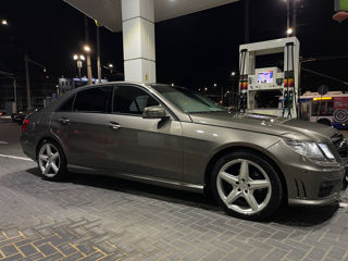 Mercedes E-Class foto 8