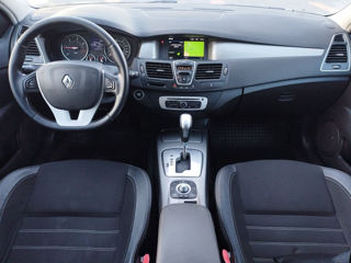 Chirie auto- rent a car- авто прокат Renault  Laguna 1,5 tdi автомат. машина свободна