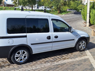 Opel Combo foto 4