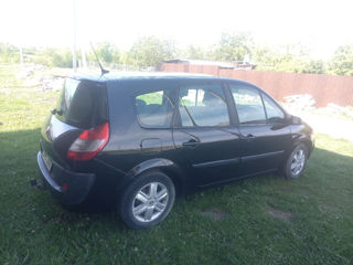 Renault Grand Scenic foto 3