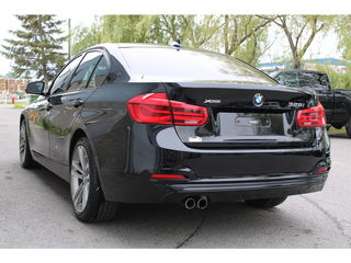 BMW 3 Series foto 10