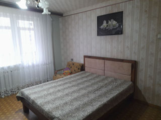 Apartament cu 3 camere, 65 m², Buiucani, Chișinău foto 2