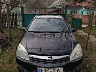 Opel Astra foto 2