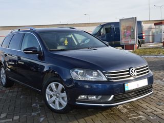 Volkswagen Passat foto 1