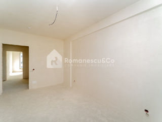 Apartament cu 3 camere, 99 m², Buiucani, Chișinău foto 8