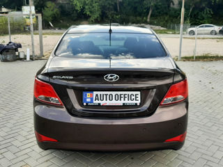 Hyundai Solaris foto 5