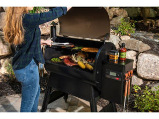 Grill Afumatoare PRO D2 780 Black Wifi, Traeger Smoker foto 1