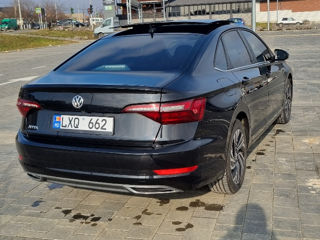 Volkswagen Jetta foto 9