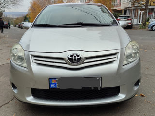 Toyota Auris foto 2