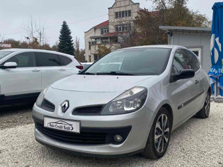 Renault Clio foto 3