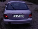 Hyundai Accent foto 3