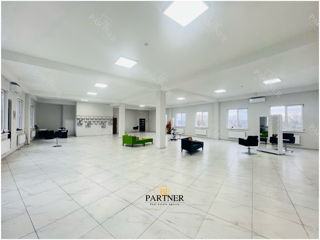 OFFICE/800 m2/Parking foto 9