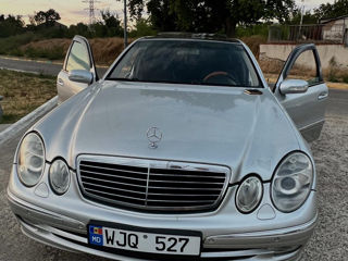 Mercedes E-Class foto 3