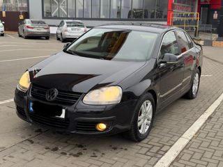 Volkswagen Jetta foto 4