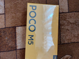 Poco  M5