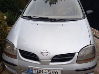 Nissan Almera foto 2