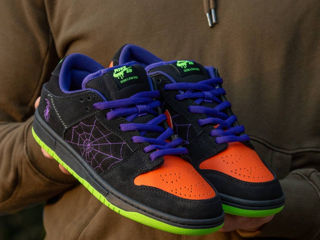 Nike SB Dunk Halloween