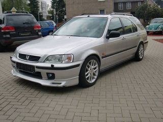 Honda civic 1.4 benzin piese