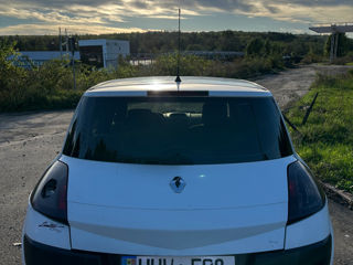 Renault Megane foto 4