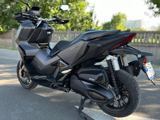 Honda ADV 350 foto 7