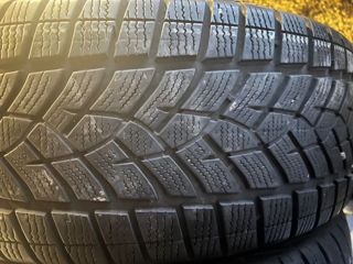 R19 235/55 GoodYear UltraGrip Performance SUV foto 4