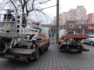 Arendă autoturn pentru instalarea decorațiunilor pe fatade, cladiri, impodobirea brazilor! foto 17