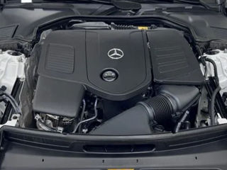 Mercedes C-Class foto 4