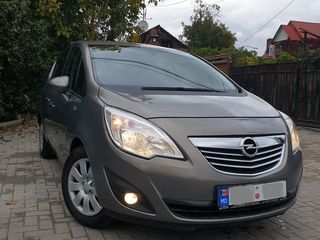 Opel Meriva foto 1