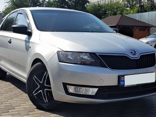 Skoda Rapid foto 1