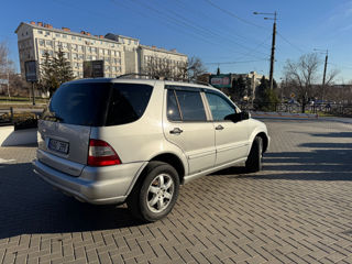 Mercedes M-Class