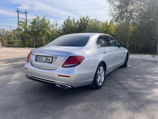 Mercedes E-Class foto 5