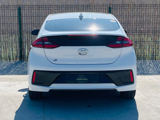 Hyundai IONIQ foto 6