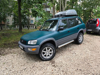 Toyota Rav 4 foto 2