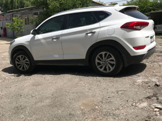 Hyundai Tucson foto 2