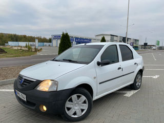 Dacia Logan foto 3