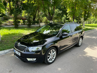 Skoda Octavia foto 3