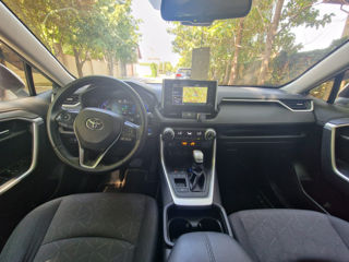 Toyota RAV 4 liber spre chirie foto 2