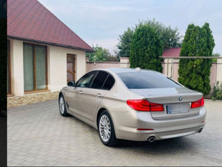 BMW 5 Series foto 3