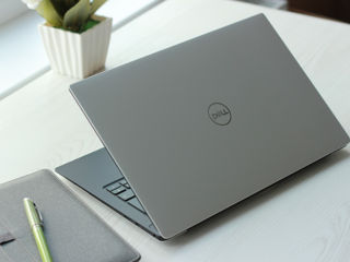 Dell XPS 9370 IPS (Core i7 8550u/8Gb Ram/256Gb NVMe SSD/13.3" FHD IPS) foto 10