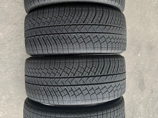 Vind 4 anvelope de iarna 255/45/r19 Michelin strea ideala 99%  recet aduse