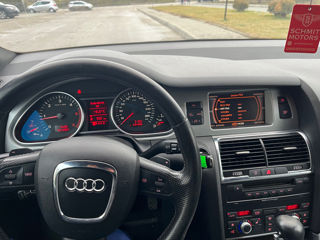 Audi Q7 foto 10