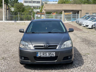 Toyota Corolla фото 1