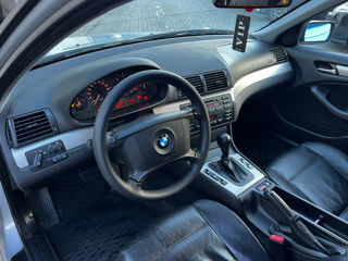 BMW 3 Series foto 8