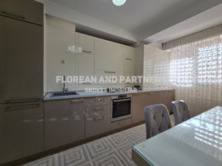 Apartament cu 2 camere, 67 m², Centru, Chișinău foto 7