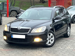 Skoda Octavia foto 3