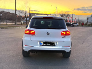 Volkswagen Tiguan foto 3