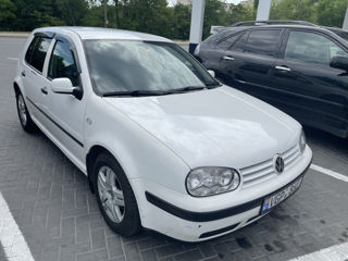 Volkswagen Golf foto 8