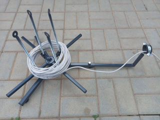 Кабелеразмотчик для размотки кабеля и провода