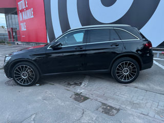 Mercedes GLC foto 4