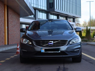 Volvo V60 foto 3